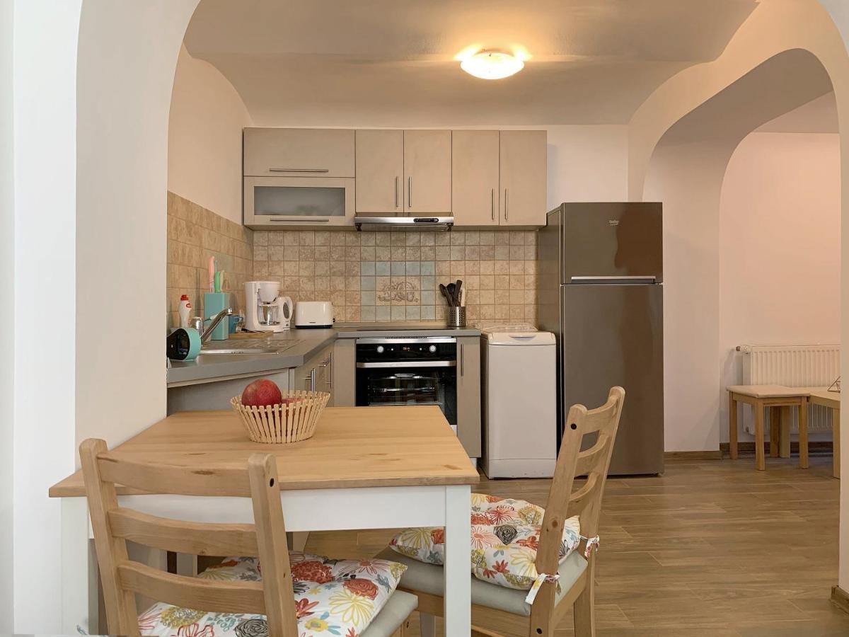 Casa Carol Appartement Braşov Buitenkant foto